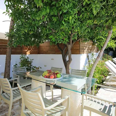 Oasis Villa Kamilari