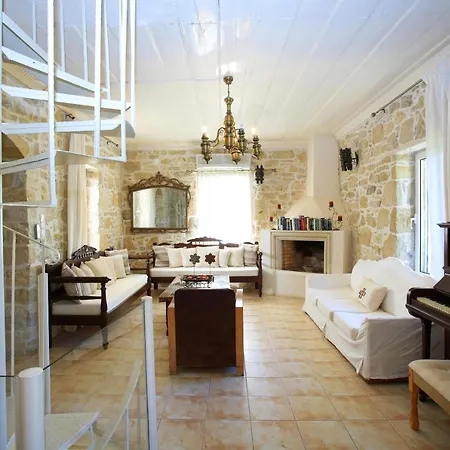 Oasis Kamilari